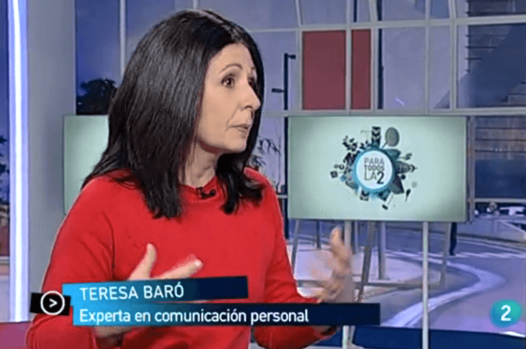 Paratodosla2_vencer timidez_28_1_13 Puedes ver la sección de Comunicación no verbal de Para Todos la 2 donde hablamos de vencer la timidez.